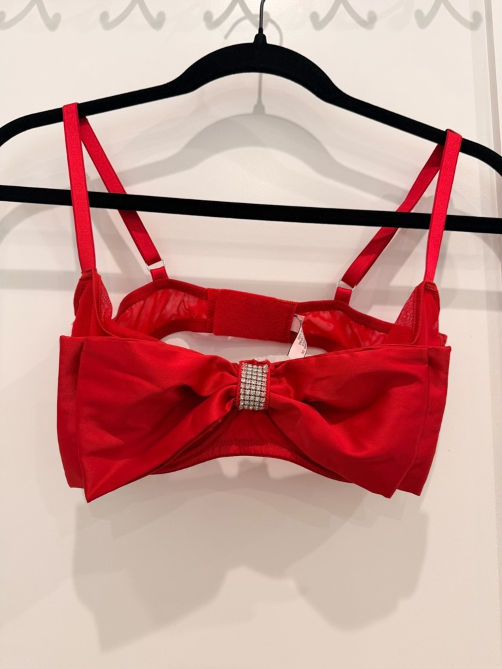 Victoria’s Secret- Red Bow-Front Satin Bralette with Rhinestone Accent 34DD